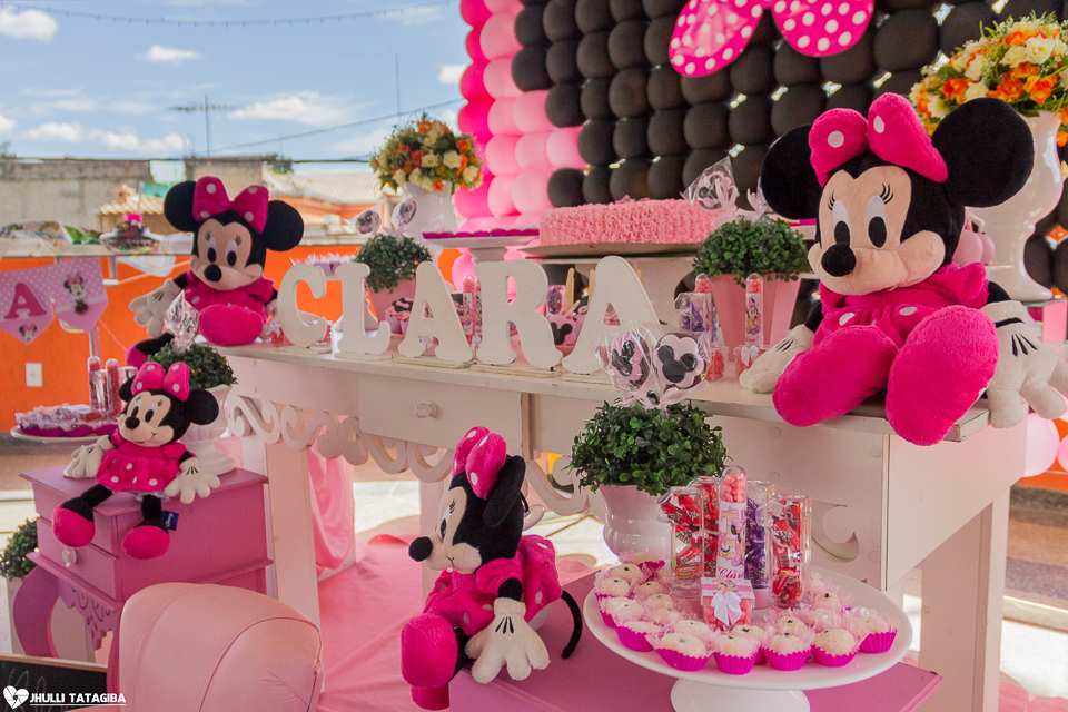 1-ano-Clara-fotografa-infantil-bh-jhulli-tatagiba-fotografia-festa-infantil-aniversario-infantil-minnie-rosa