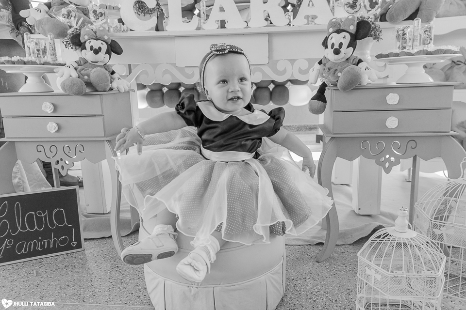 1-ano-Clara-fotografa-infantil-bh-jhulli-tatagiba-fotografia-festa-infantil-aniversario-infantil-minnie-rosa