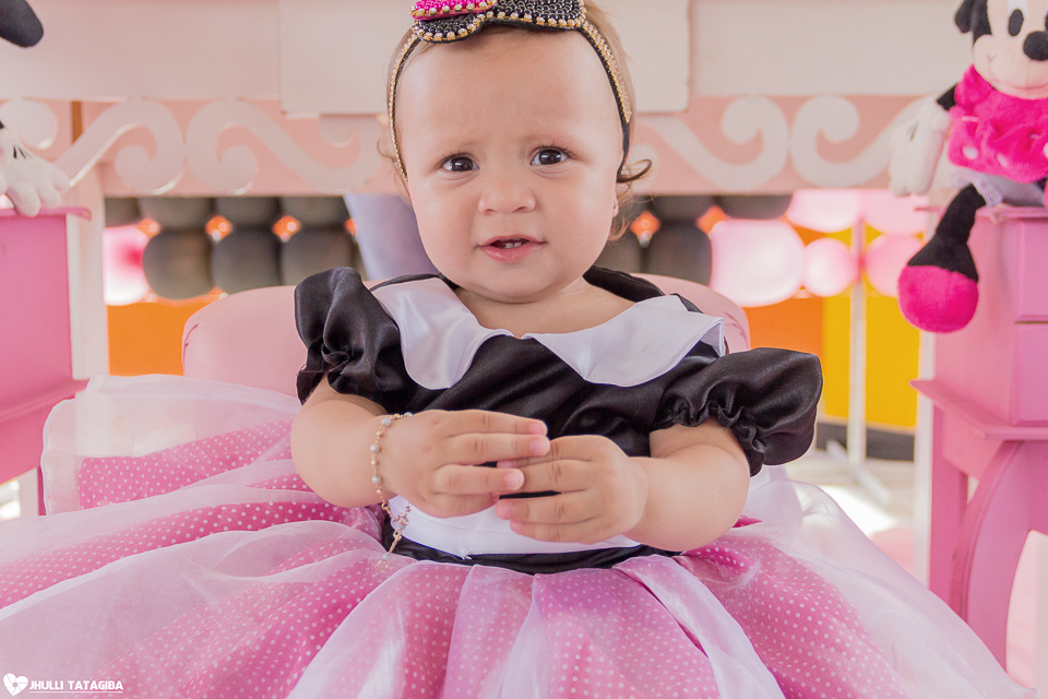 1-ano-Clara-fotografa-infantil-bh-jhulli-tatagiba-fotografia-festa-infantil-aniversario-infantil-minnie-rosa