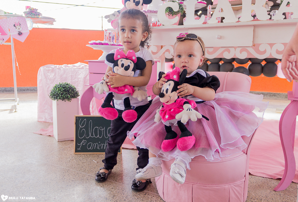 1-ano-Clara-fotografa-infantil-bh-jhulli-tatagiba-fotografia-festa-infantil-aniversario-infantil-minnie-rosa