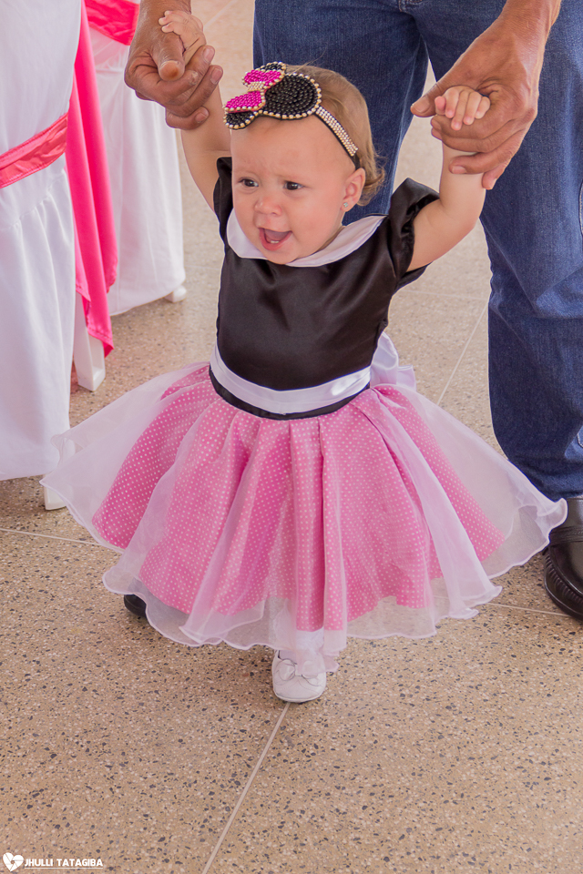 1-ano-Clara-fotografa-infantil-bh-jhulli-tatagiba-fotografia-festa-infantil-aniversario-infantil-minnie-rosa