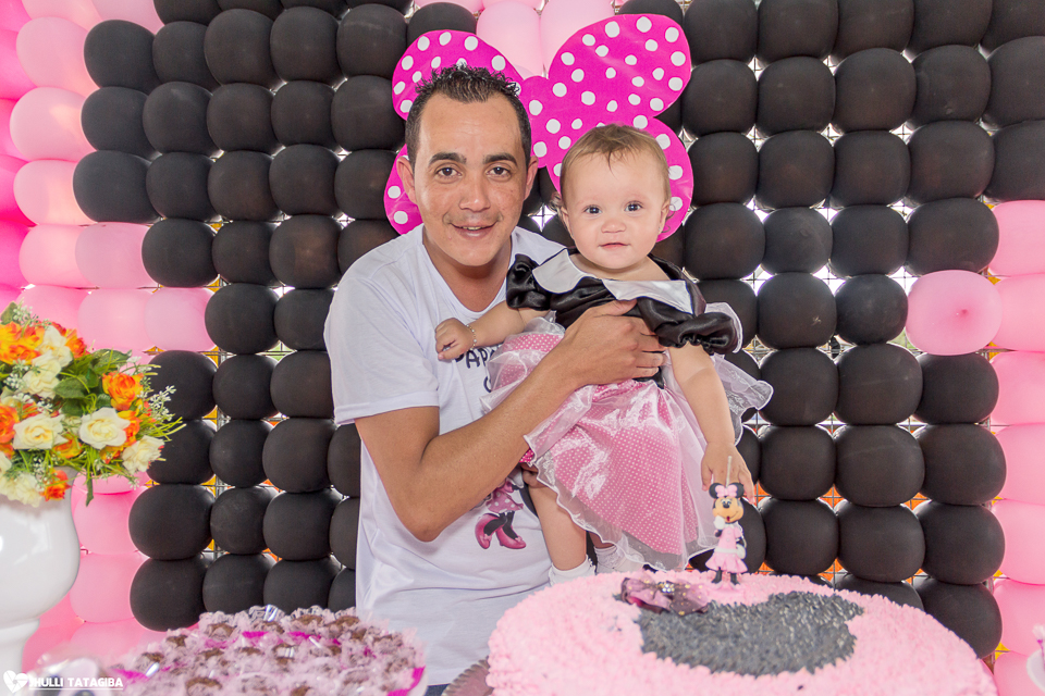 1-ano-Clara-fotografa-infantil-bh-jhulli-tatagiba-fotografia-festa-infantil-aniversario-infantil-minnie-rosa