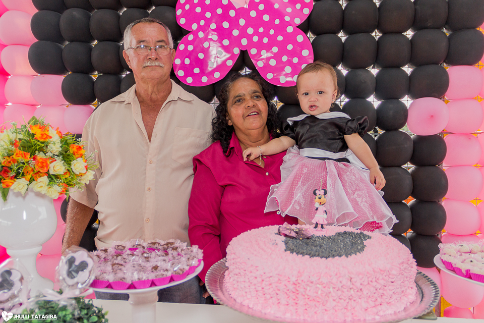 1-ano-Clara-fotografa-infantil-bh-jhulli-tatagiba-fotografia-festa-infantil-aniversario-infantil-minnie-rosa
