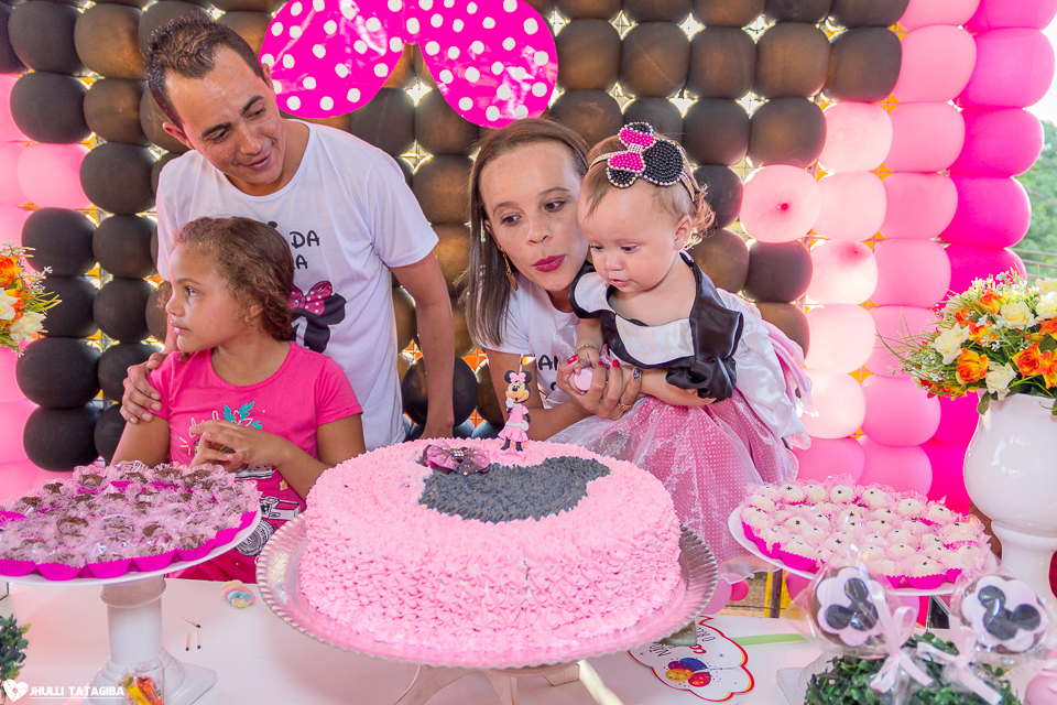 1-ano-Clara-fotografa-infantil-bh-jhulli-tatagiba-fotografia-festa-infantil-aniversario-infantil-minnie-rosa