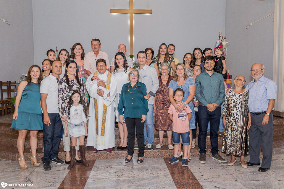 batizado-andré-igreja-catolica-ribeirao-das-neves-fotografa-infantil-belo-horizonte-jhulli-tatagiba-fotografia
