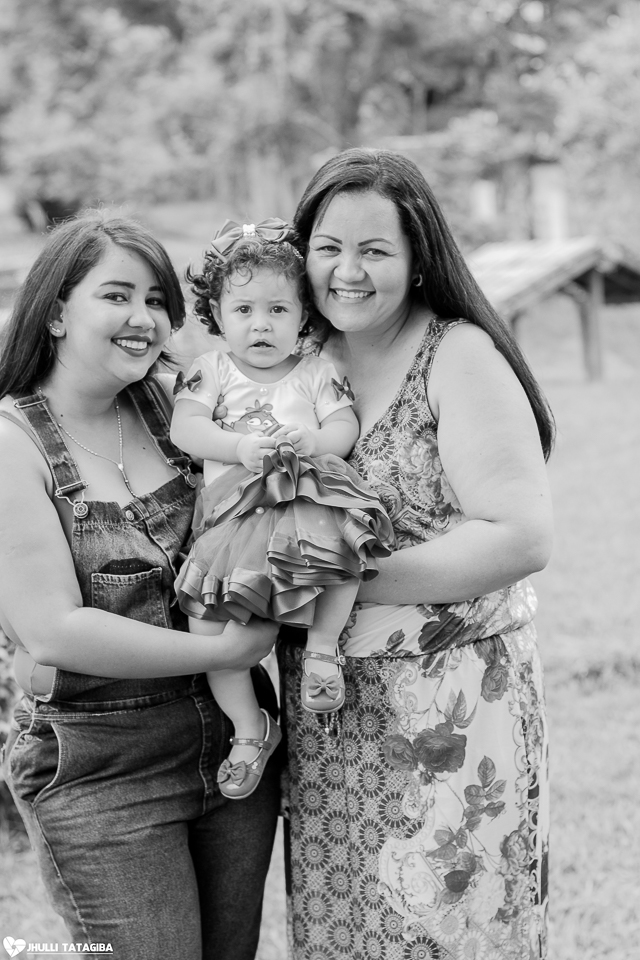 smash-the-cake-helena-galinha-pintadinha-fotografa-infantil-bh-ribeirão-das-neves-jhulli-tatagiba-fotografia