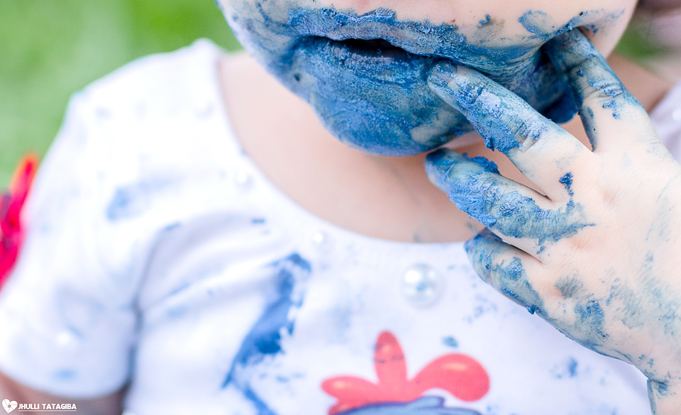 smash-the-cake-helena-galinha-pintadinha-fotografa-infantil-bh-ribeirão-das-neves-jhulli-tatagiba-fotografia