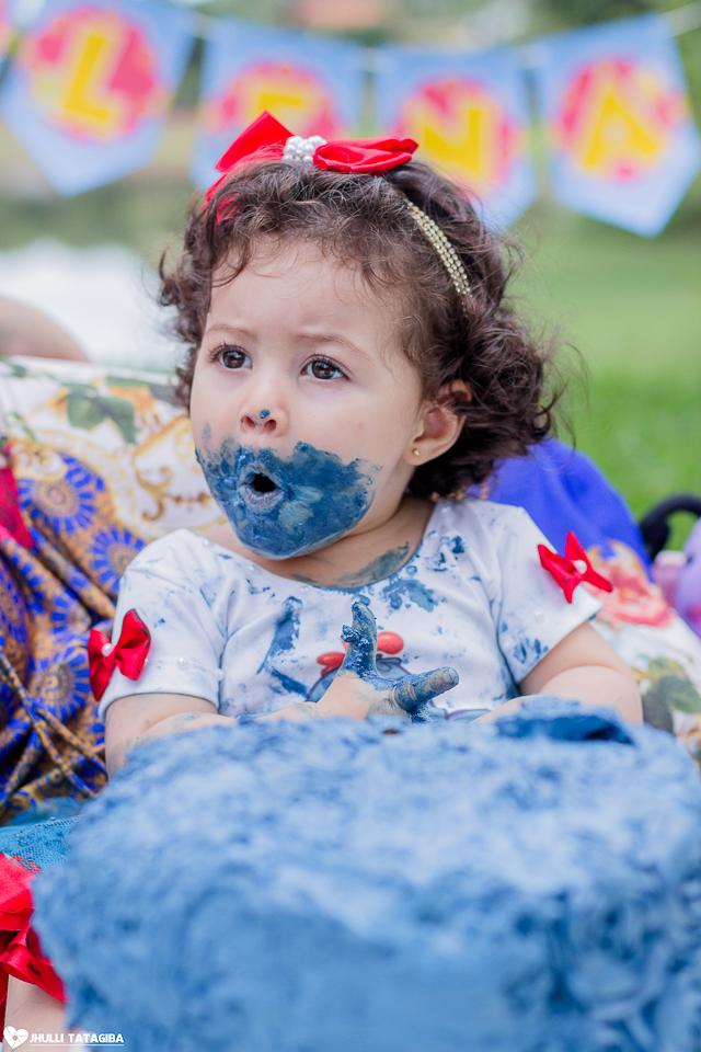 smash-the-cake-helena-galinha-pintadinha-fotografa-infantil-bh-ribeirão-das-neves-jhulli-tatagiba-fotografia