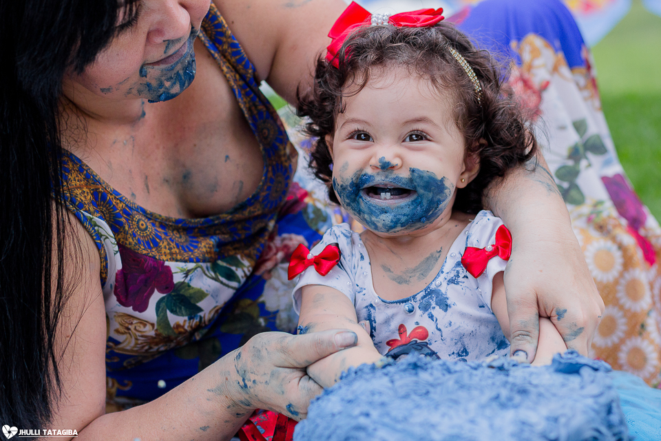 smash-the-cake-helena-galinha-pintadinha-fotografa-infantil-bh-ribeirão-das-neves-jhulli-tatagiba-fotografia