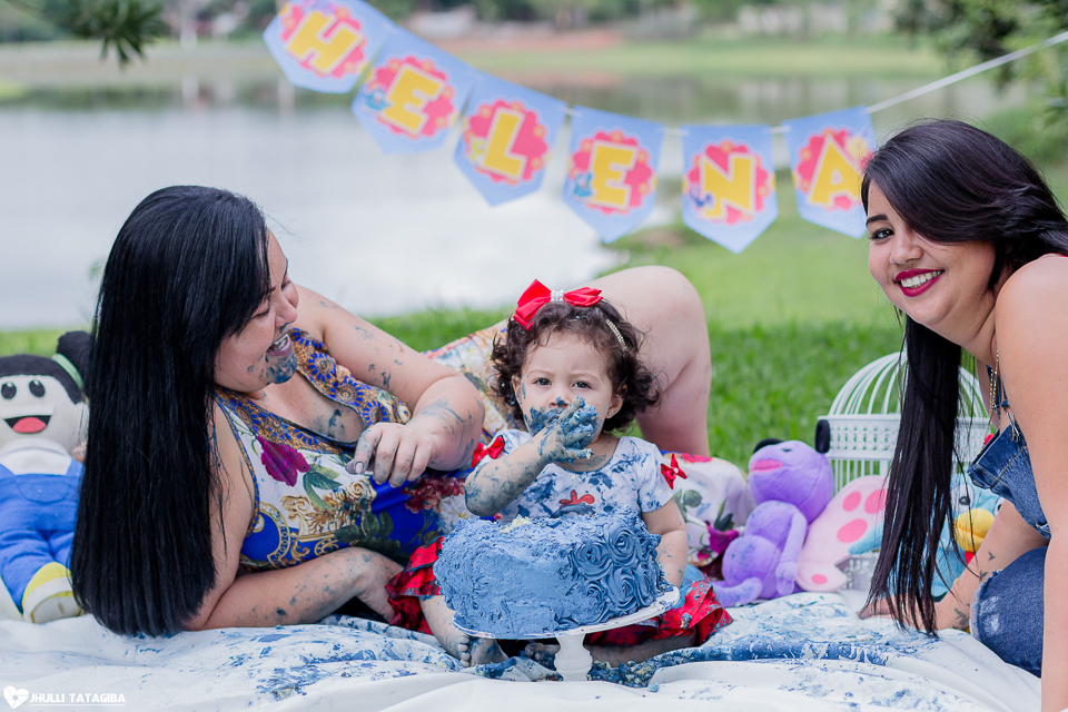 smash-the-cake-helena-galinha-pintadinha-fotografa-infantil-bh-ribeirão-das-neves-jhulli-tatagiba-fotografia