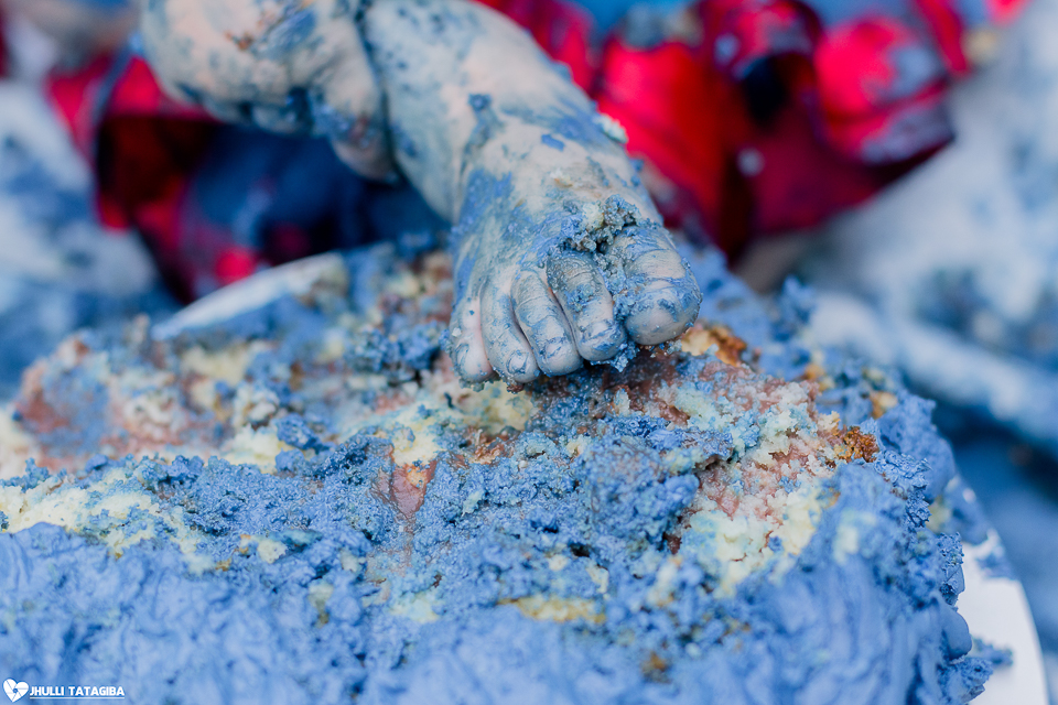 smash-the-cake-helena-galinha-pintadinha-fotografa-infantil-bh-ribeirão-das-neves-jhulli-tatagiba-fotografia