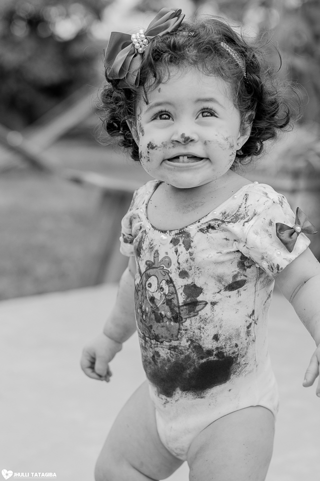 smash-the-cake-helena-galinha-pintadinha-fotografa-infantil-bh-ribeirão-das-neves-jhulli-tatagiba-fotografia
