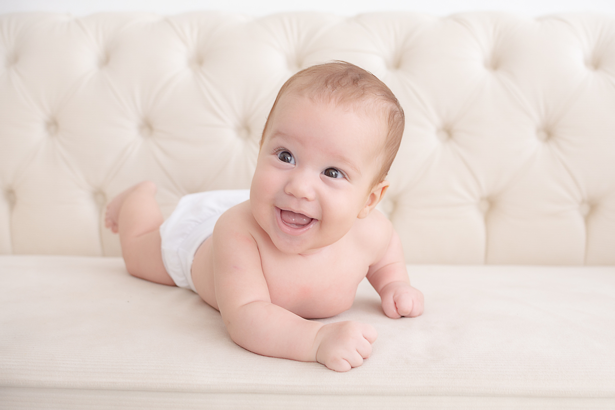 Acompanhamento do bebê em estúdio  Limeira SP Photoboutique Histórias e memórias