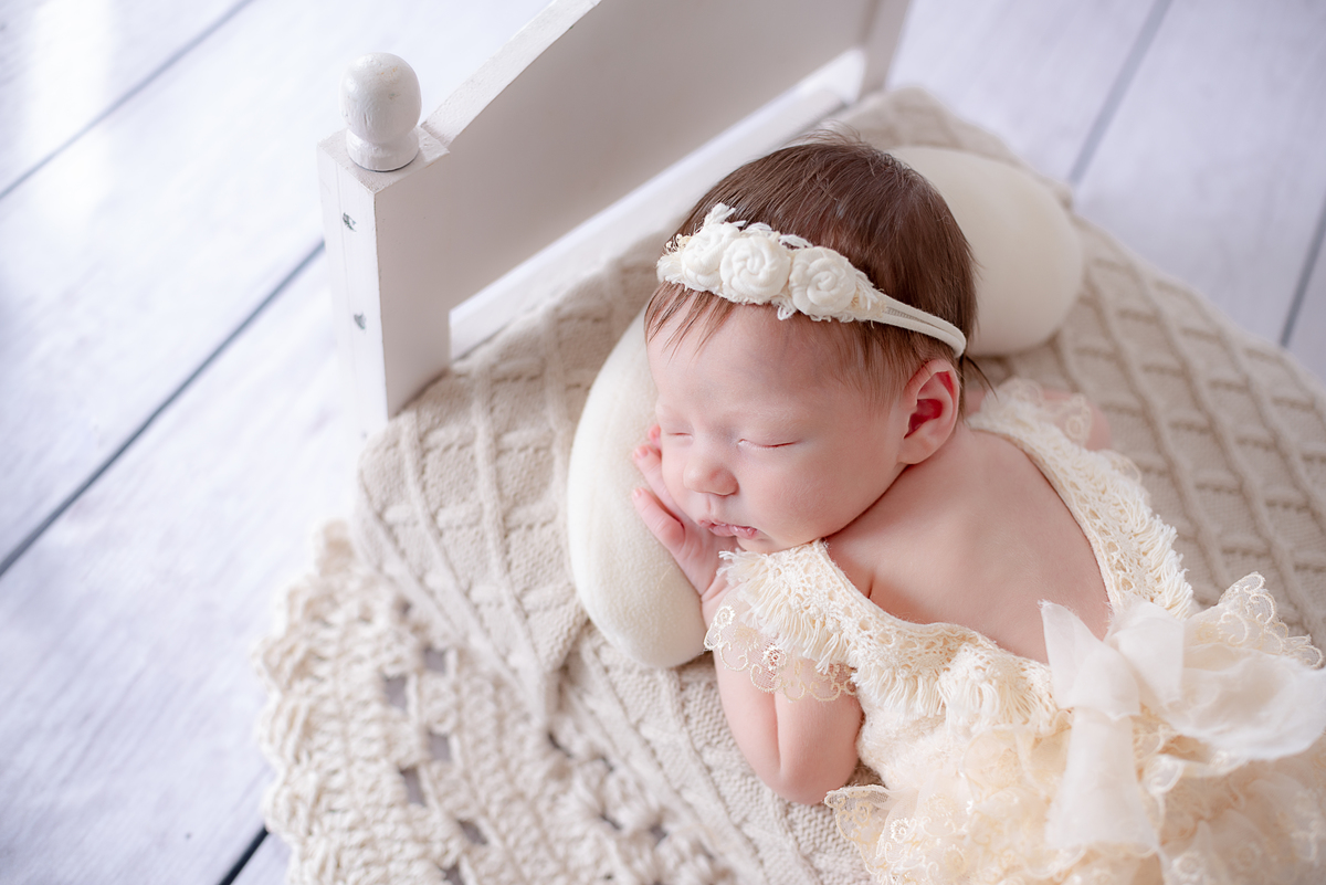 Ensaio newborn Limeira SP Estúdio Photoboutique Histórias e memórias Fotógrafa Dammarys DIAS