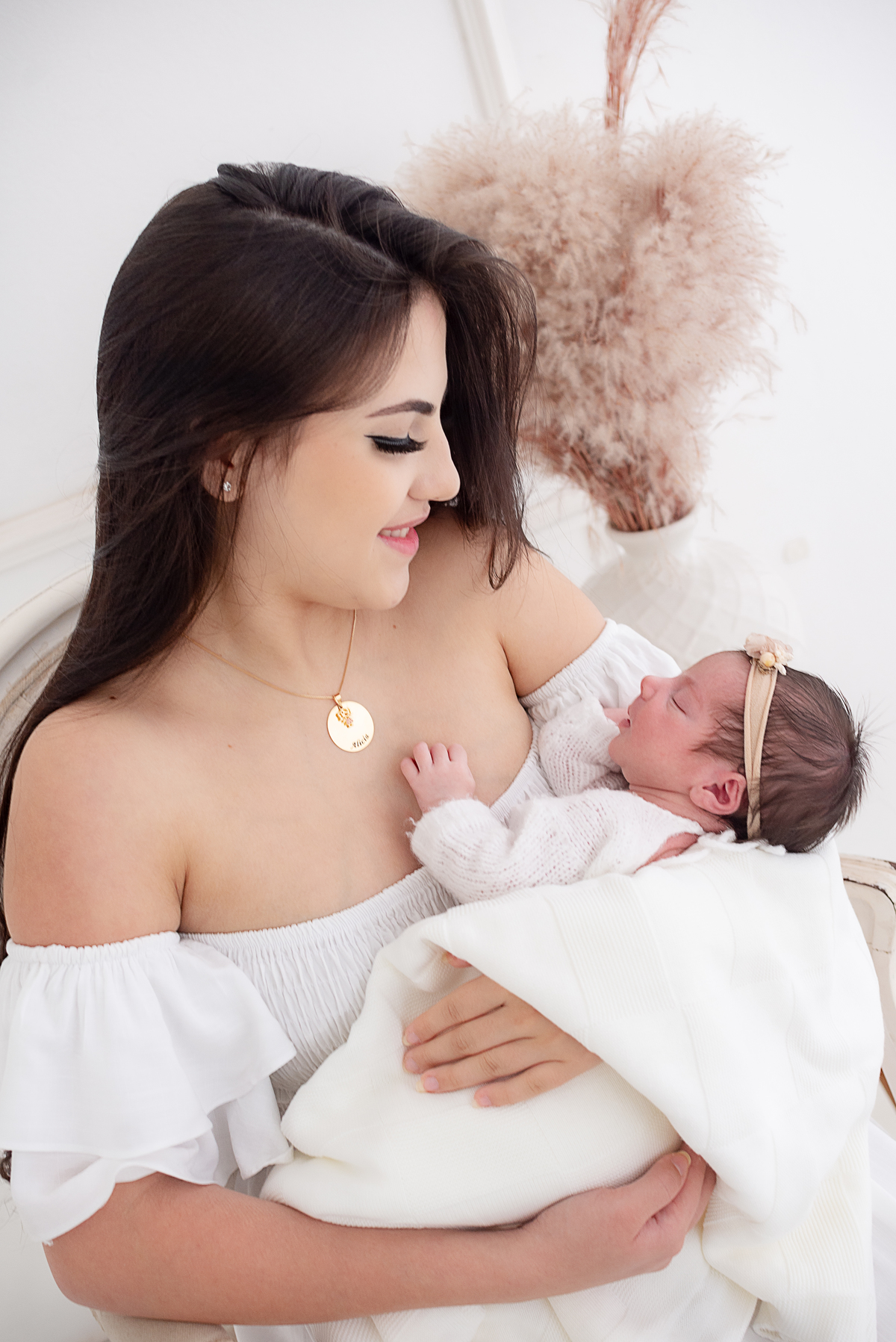 Ensaio newborn Limeira SP Estúdio Photoboutique Histórias e memórias Fotógrafa Dammarys DIAS