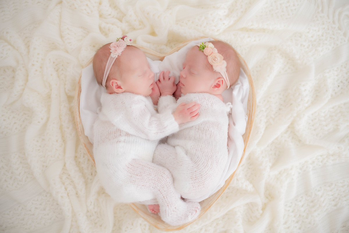 ensaio newborn gêmeos Limeira SP Photoboutique Histórias e memórias Estúdio Fotográfico Fotografa Dammarys Dias