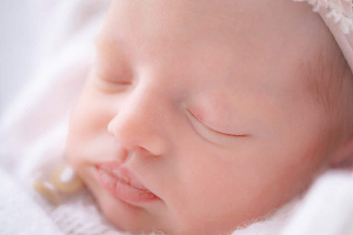 Ensaio newborn Clean ensaio recém nascido branquinho Estúdio Limeira SP Fotografa Dammarys Dias Photoboutique Histórias e memórias