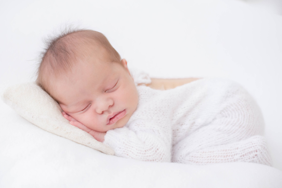 Ensaio newborn Estudio Limeira Foto recém nascido clean Photoboutique Histórias e memórias Fotografa Dammarys Dias