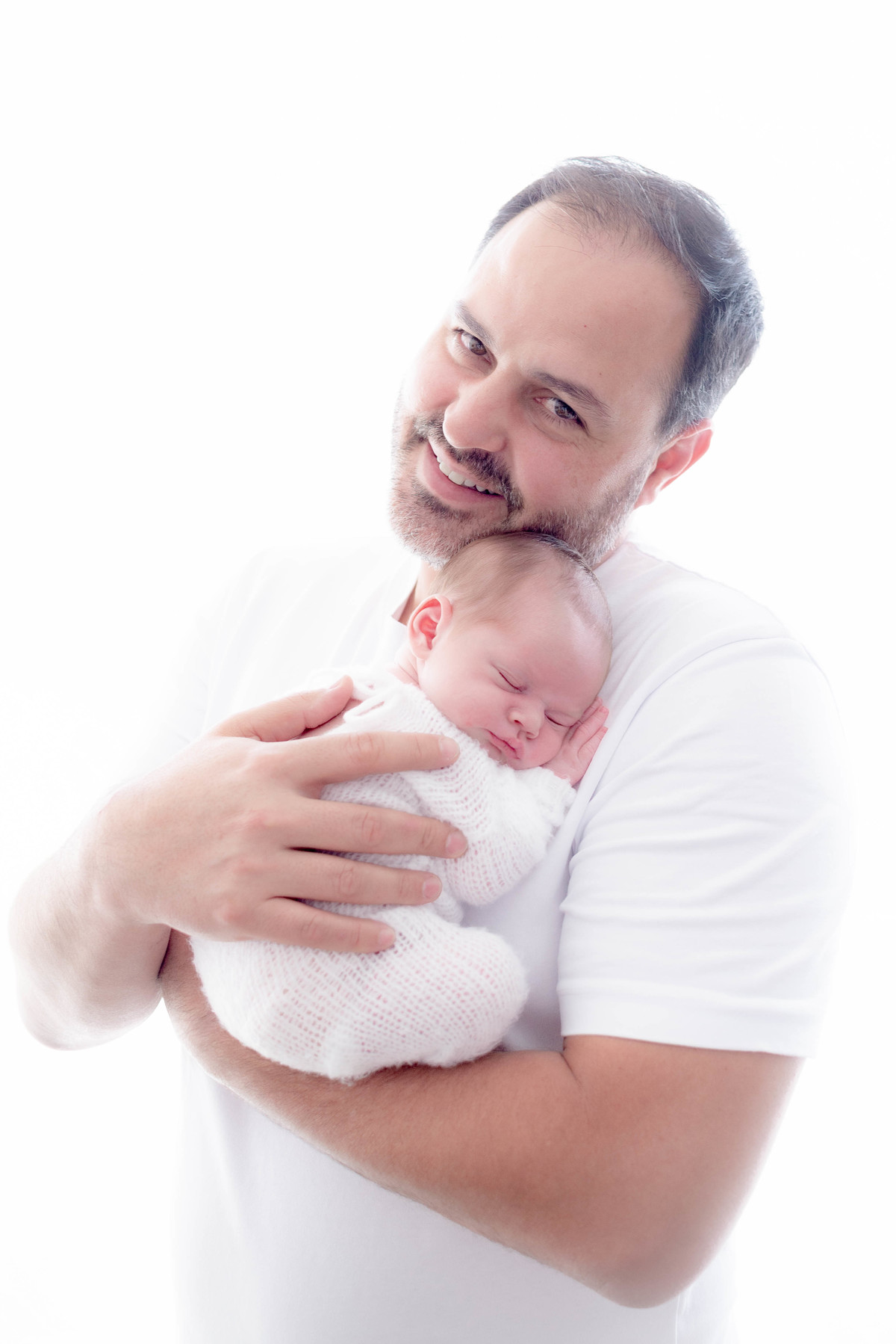 Ensaio newborn bebê com papai limeira sp Estúdio fotográfico Photoboutique Histórias e Memórias foto recém nascido