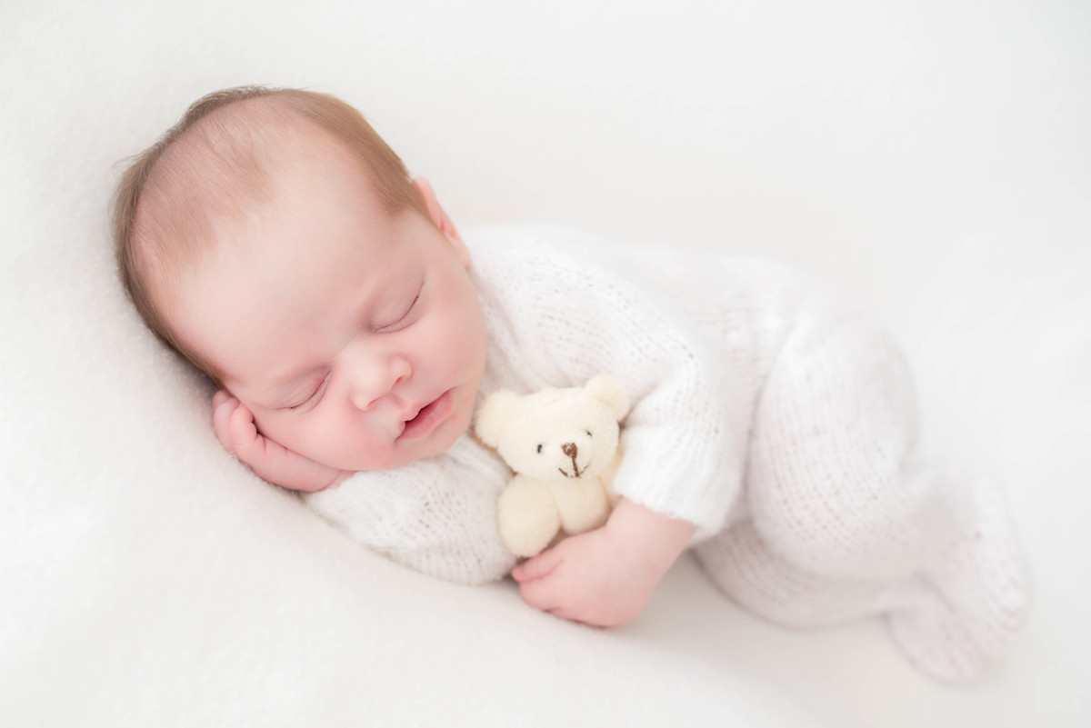 Ensaio newborn clean limeira sp Estúdio fotográfico Photoboutique Histórias e Memórias foto recém nascido