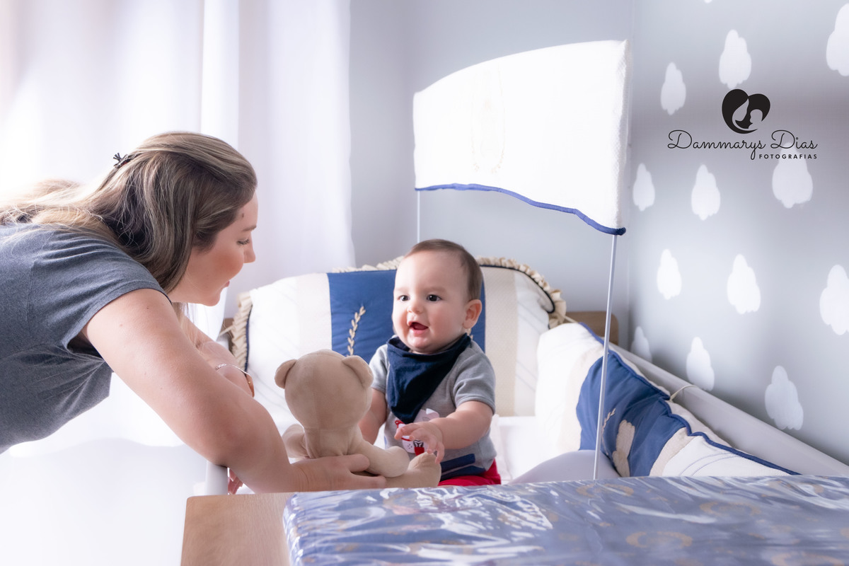 ensaio lifestyle bebê no berço foto casa cliente Dammarys Dias fotografias Limeira SP