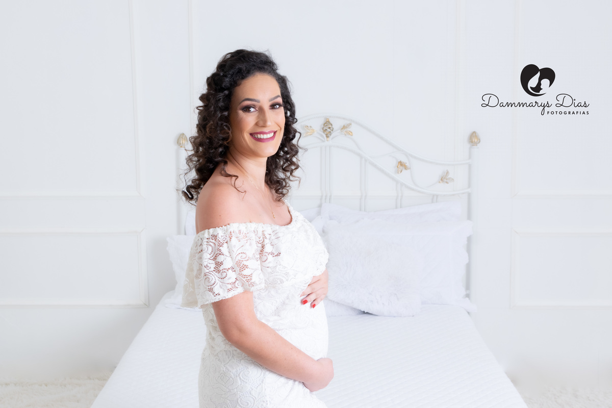Ensaio gestante clean Limeira Estúdio histórias e memórias Dammarys Dias Fotografias