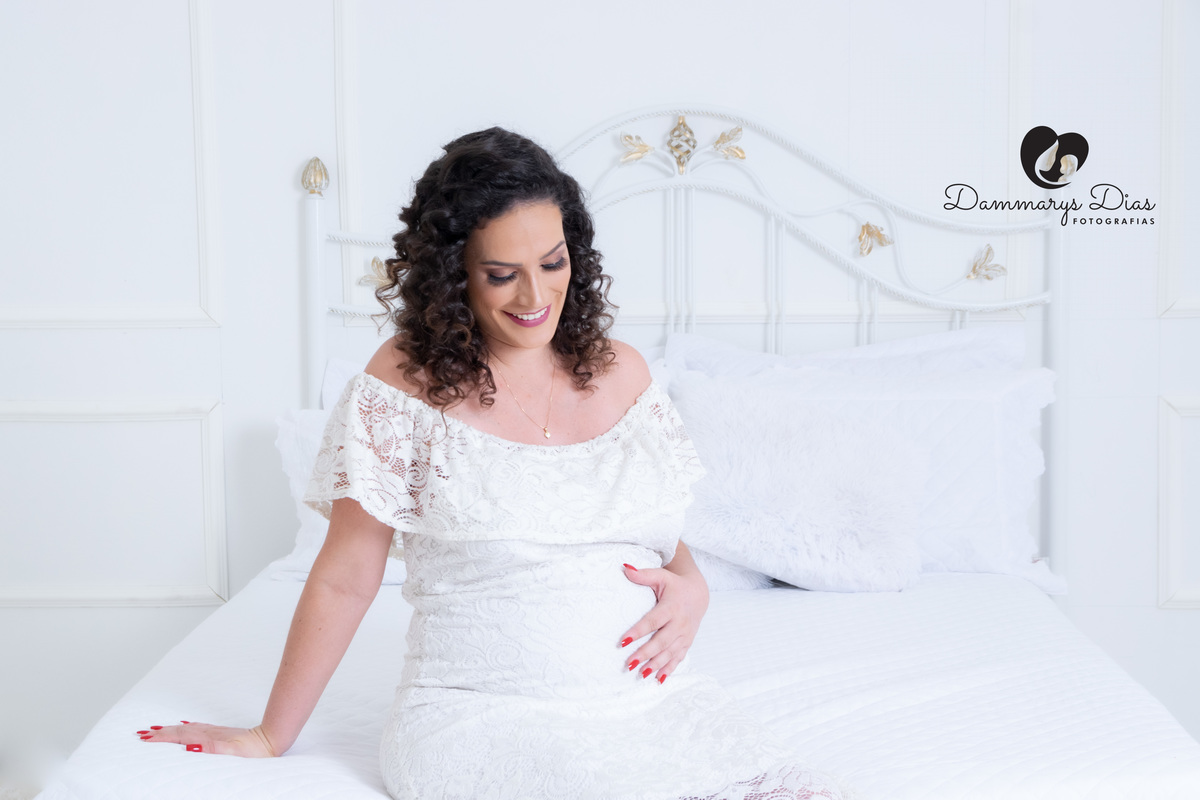 Ensaio gestante clean Limeira Estúdio histórias e memórias Dammarys Dias 