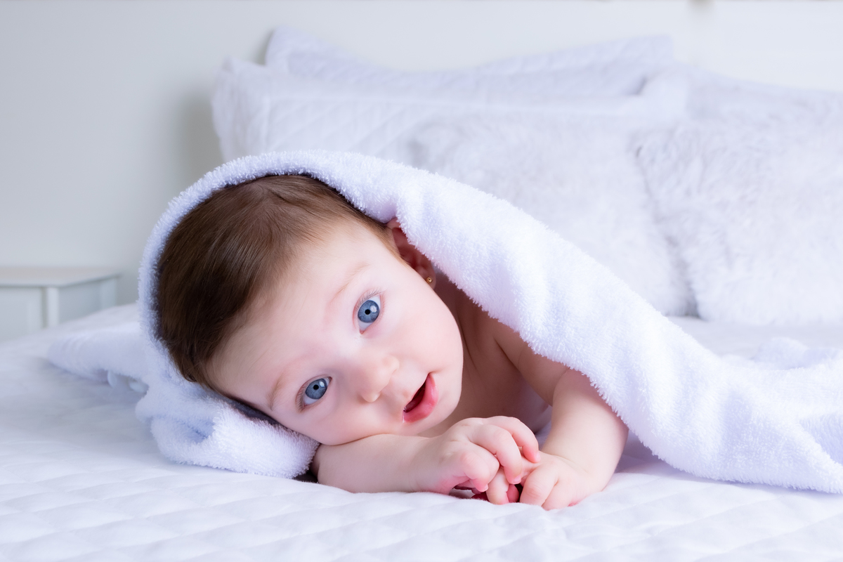 acompanhamento do bebê ensaio clean estúdio fotográfico historias e memorias Limeira Dammarys Dias