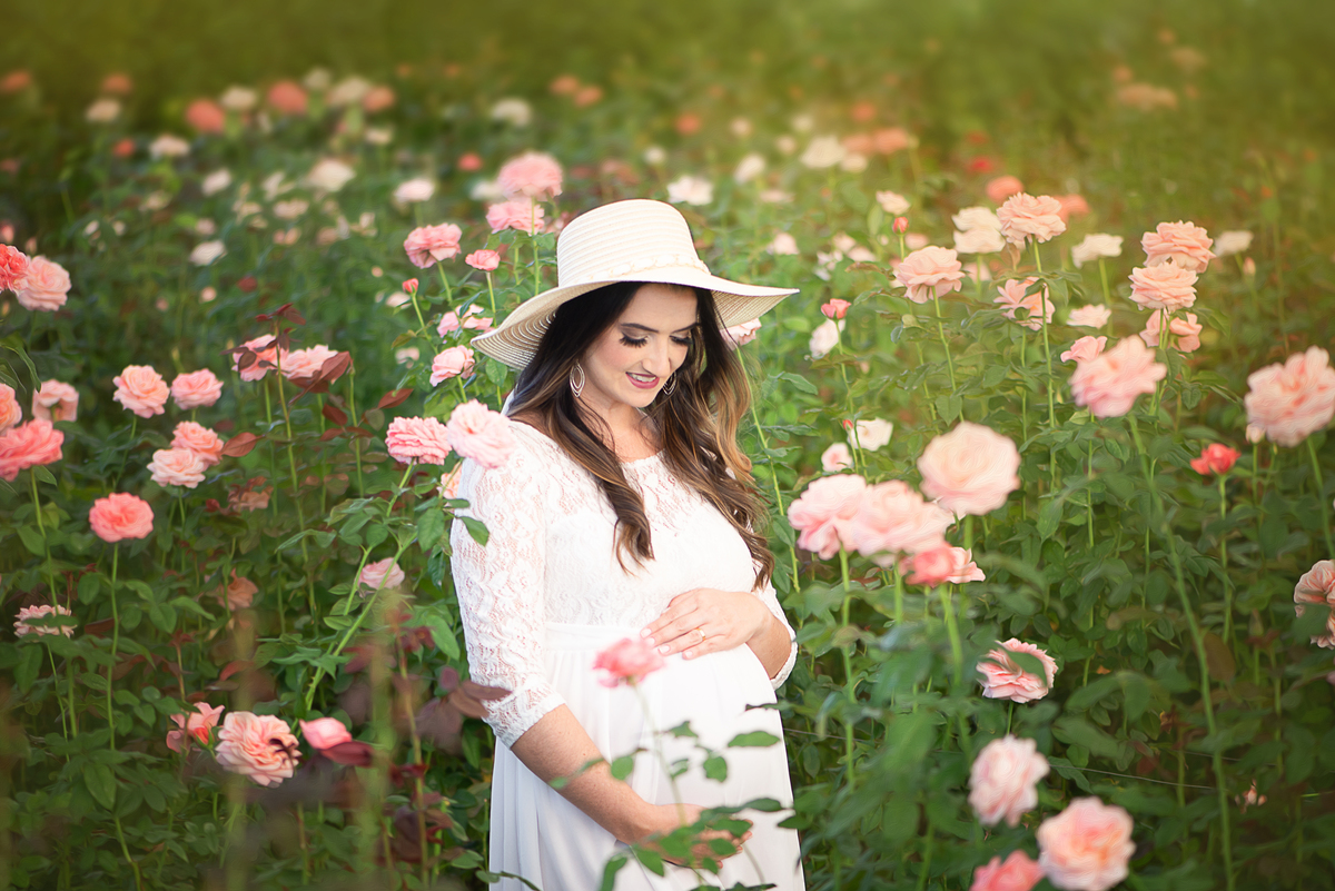 Ensaio gestante ao livre em Holambra Dammarys Dias Fotografias