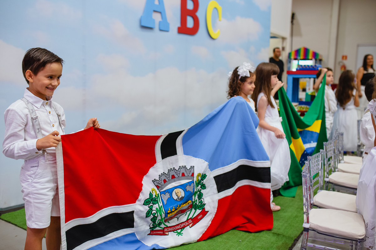 Formatura infantil Colegio Estruturalista