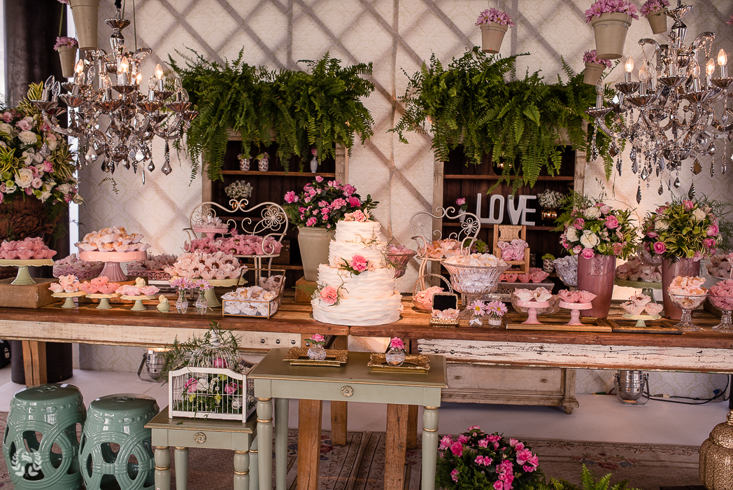 Todas as minhas palavras e cada batida do meu coração são todas para você meu amor, te amo!