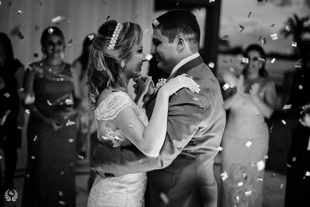 A vida é minha. Mas o coração, é seu. O sorriso é meu. Mas o motivo, é você.