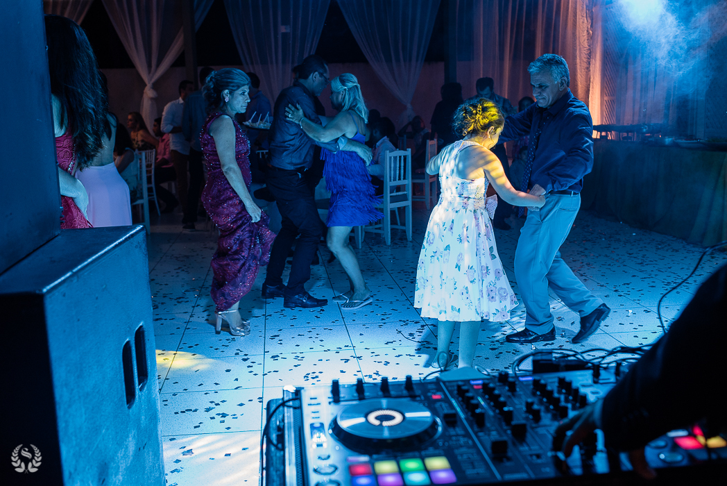 A vida é minha. Mas o coração, é seu. O sorriso é meu. Mas o motivo, é você.