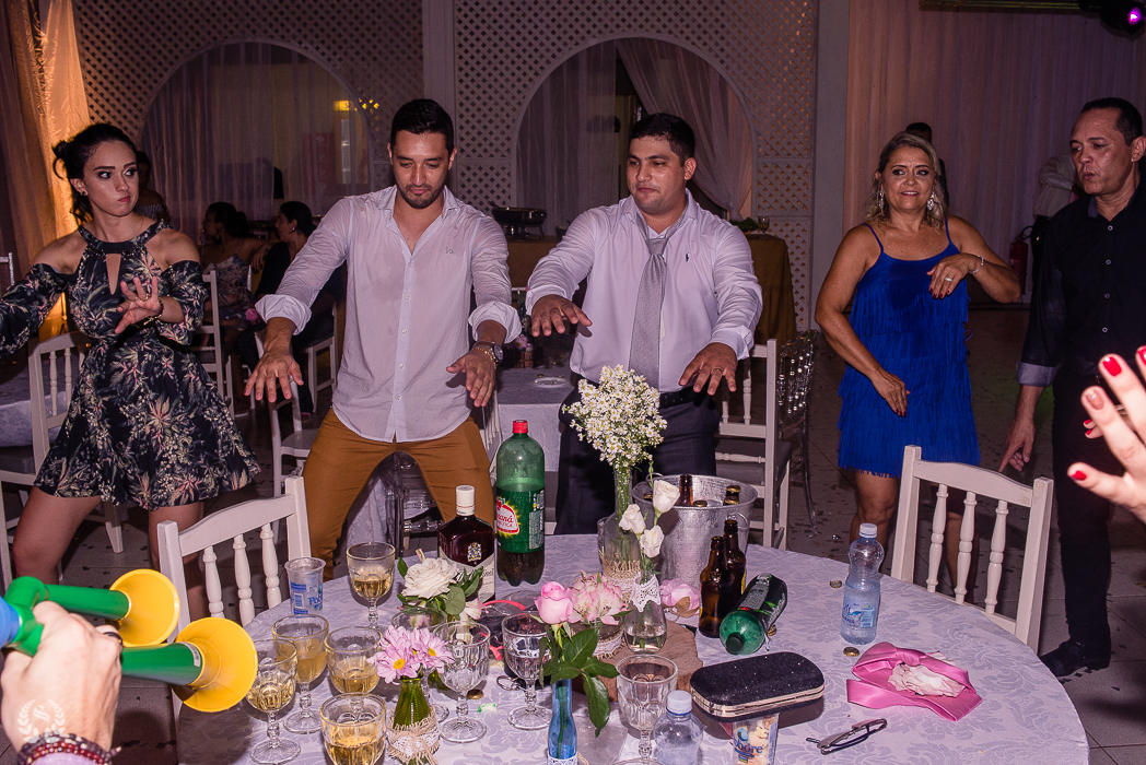 A vida é minha. Mas o coração, é seu. O sorriso é meu. Mas o motivo, é você.