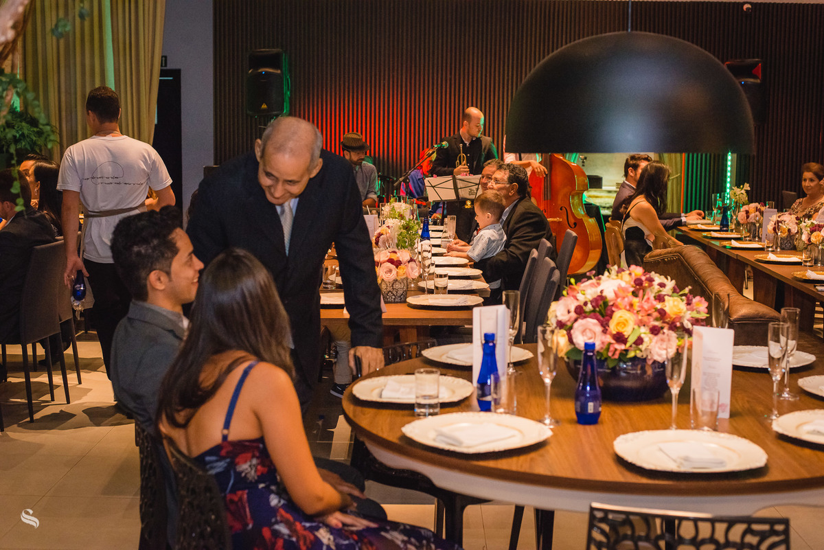 Mini Wedding de Flavia e Everton, realizado no Canto cozinha e conforto, por Sergio Simões fotógrafo de Rondonópolis, Mato Grosso e região.