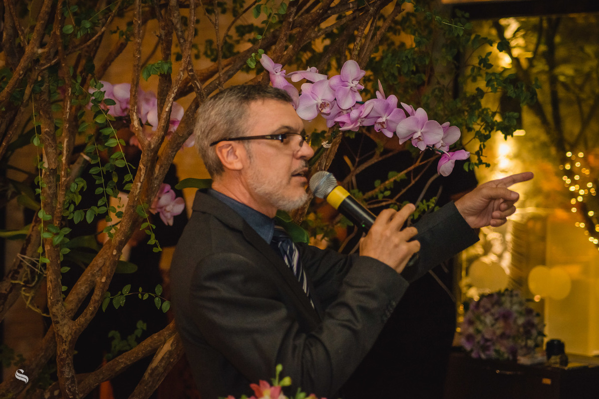 Mini Wedding de Flavia e Everton, realizado no Canto cozinha e conforto, por Sergio Simões fotógrafo de Rondonópolis, Mato Grosso e região.