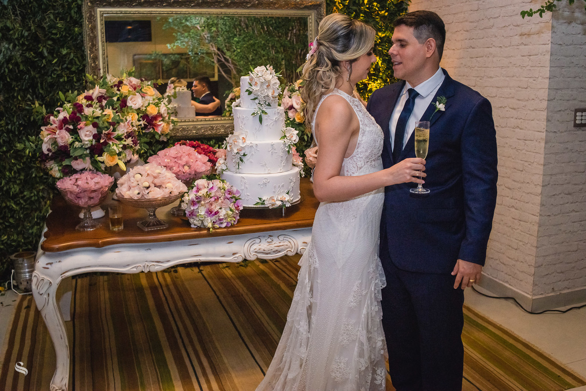 Mini Wedding de Flavia e Everton, realizado no Canto cozinha e conforto, por Sergio Simões fotógrafo de Rondonópolis, Mato Grosso e região.