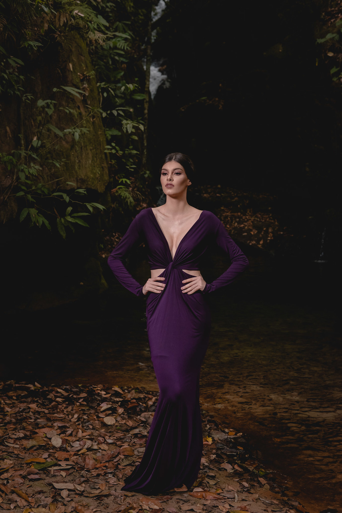 Ensaio de retrato feminino de Dhevyle Boraczynski Ossuna, realizado em São lourenço de Fatíma, por Sergio Simões fotógrafo de Rondonópolis, Mato Grosso e região. 