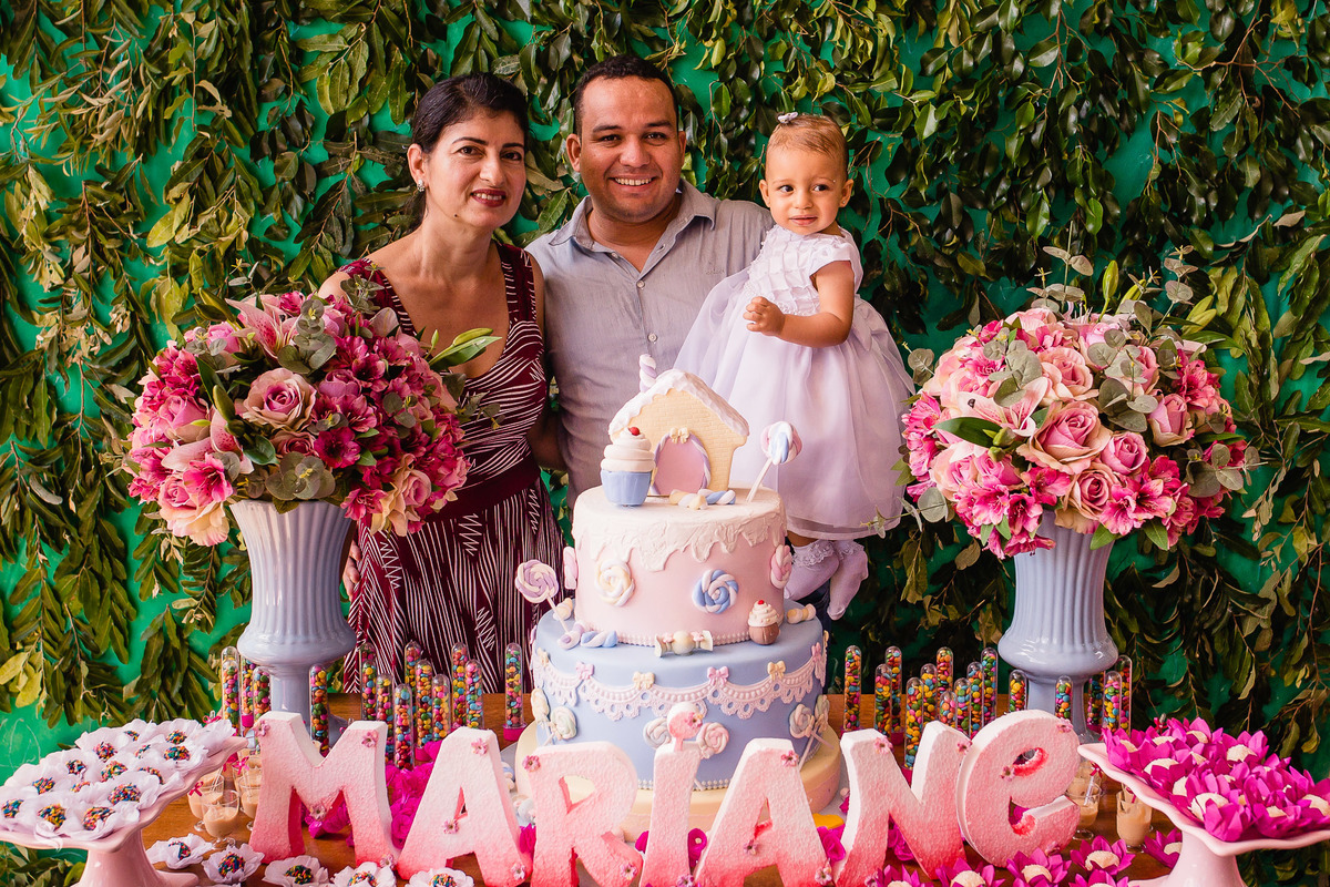 Batizado da Mariane e aniversario, por Sergio Simões fotógrafo de Rondonópolis, Mato Grosso e região.