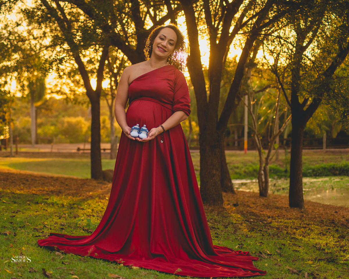 Ensaio de gestante da Carol no Espaço Bem Viver em Rondonópolis, pelo fotografo Sergio Simões