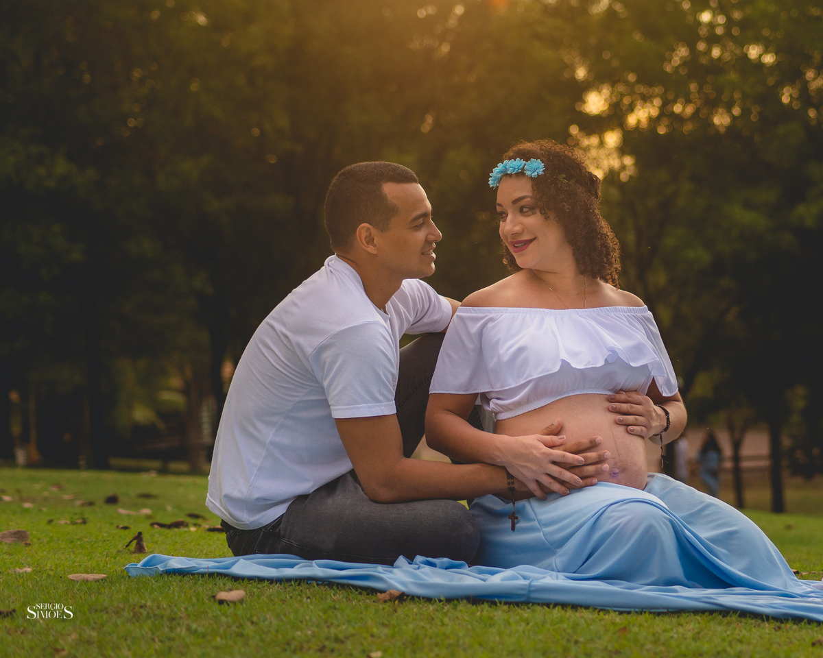 Ensaio de gestante da Carol no Espaço Bem Viver em Rondonópolis, pelo fotografo Sergio Simões