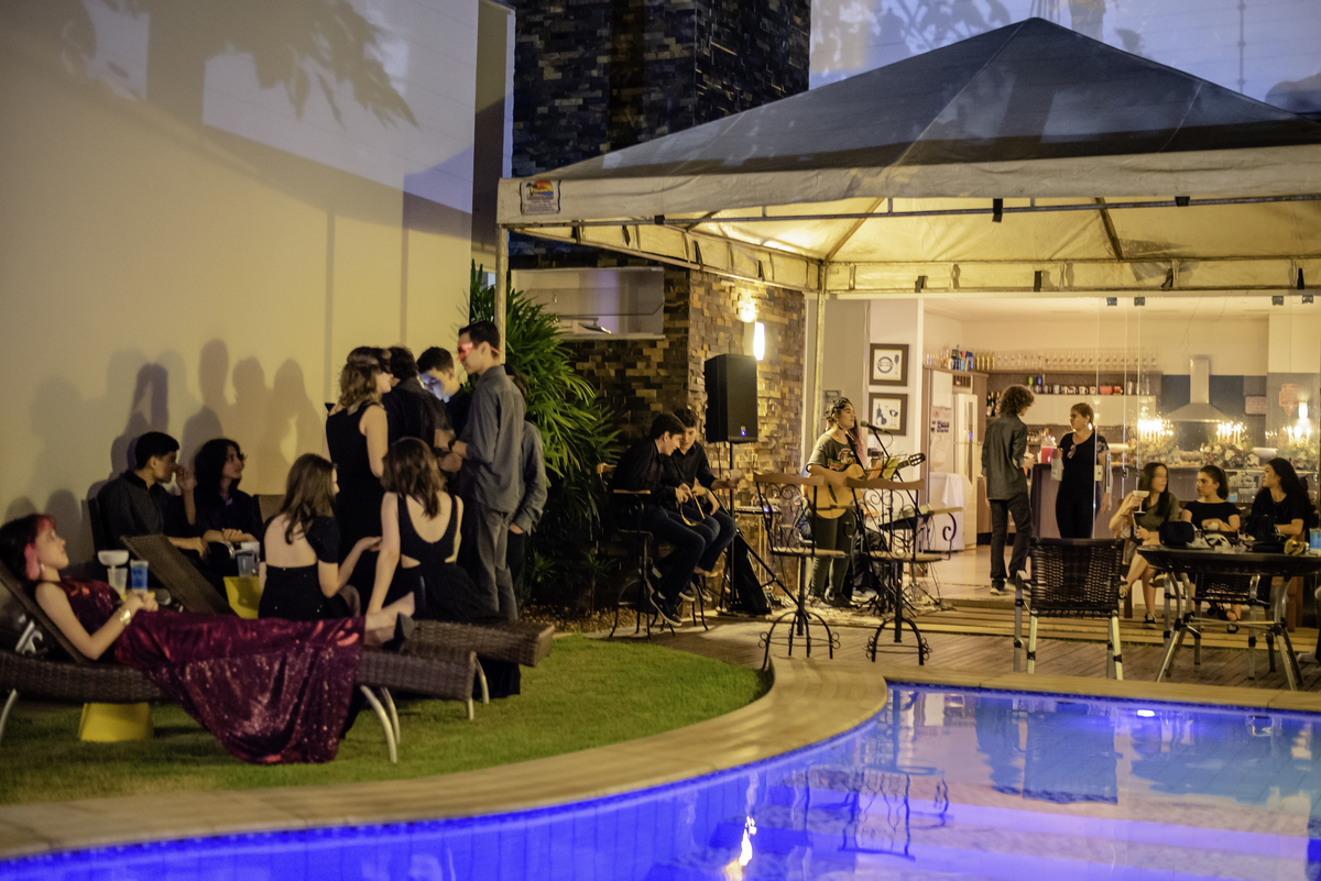 Fotografia 15 anos, Fotografo Sergio Simões de Rondonópolis-MT, Maquiagem de debuntante, festa de debutante, fotos de 15 anos, vestido para 15 anos, aniversário de 15 anos, Valsa de 15 anos