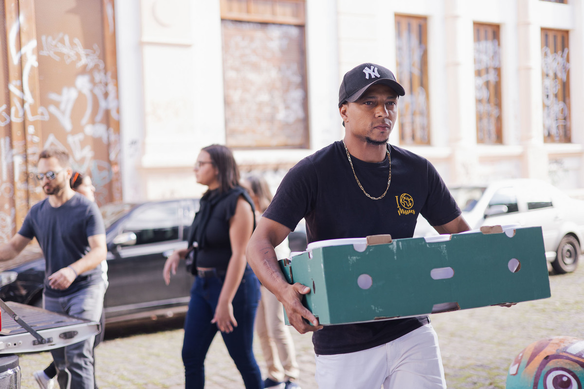 natal de rua, victor ataide, fotos de natal, moradores de rua bh, moradores em situação de rua, viaduto santa tereza, projeto social
