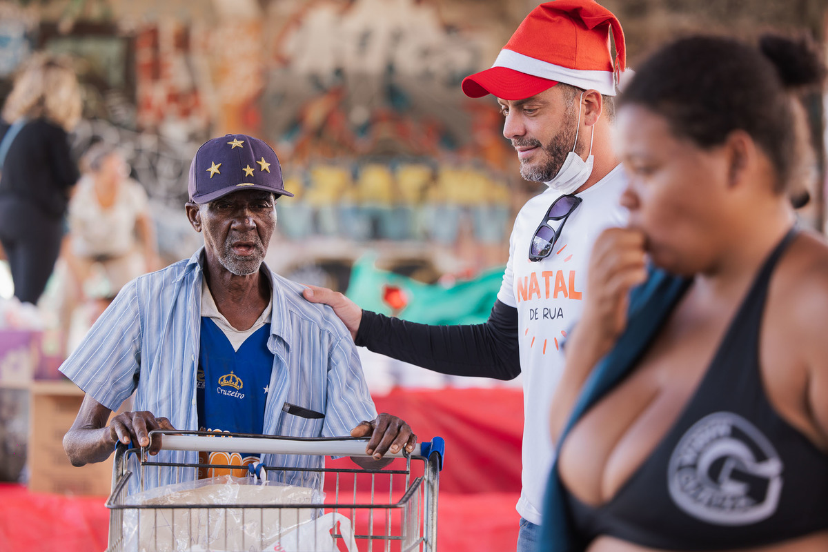 natal de rua, victor ataide, fotos de natal, moradores de rua bh, moradores em situação de rua, viaduto santa tereza, projeto social