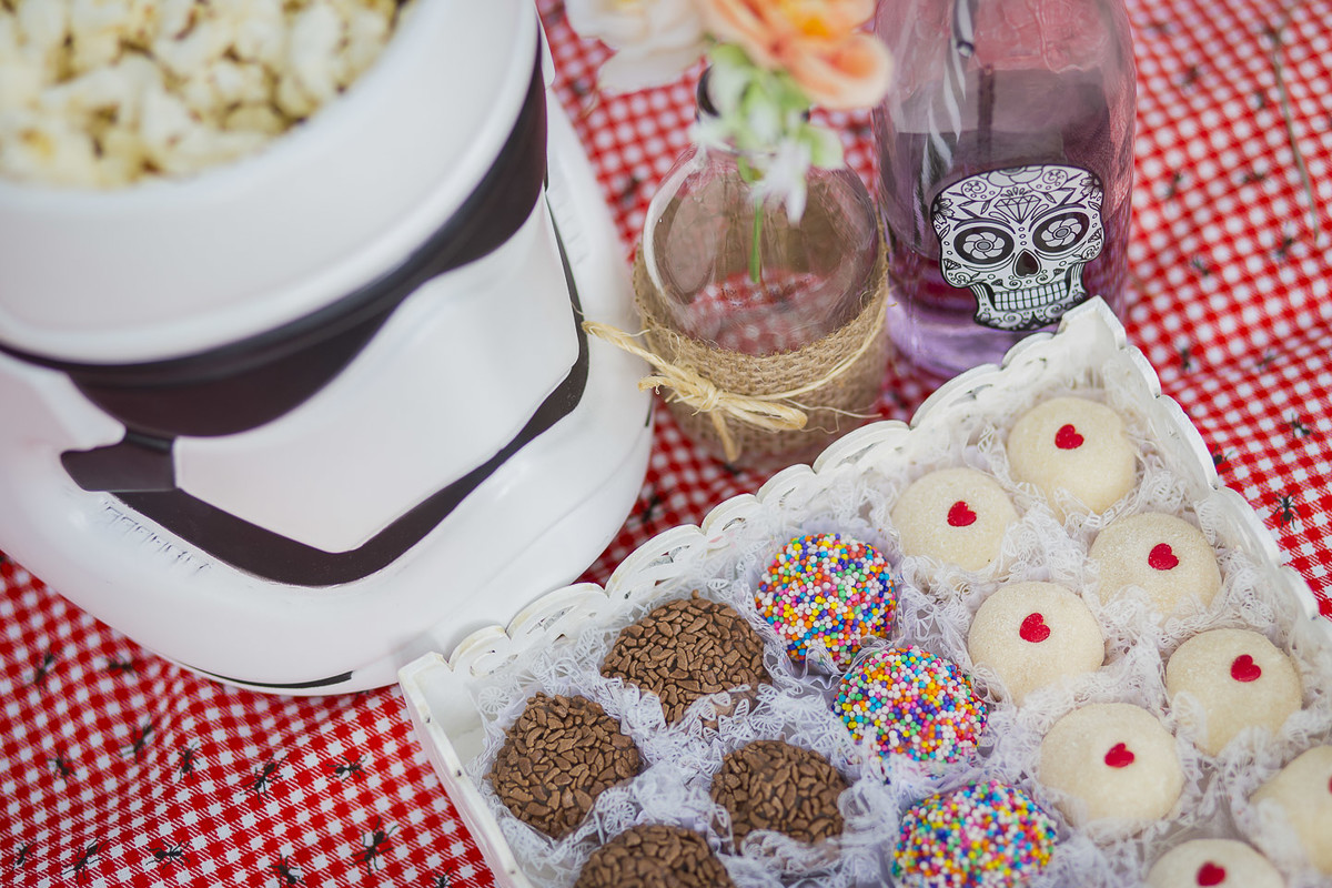 Pré-Wedding Heliene e Bruno - Puc Minas Coração Eucarístico - Belo Horizonte - Victor Ataide