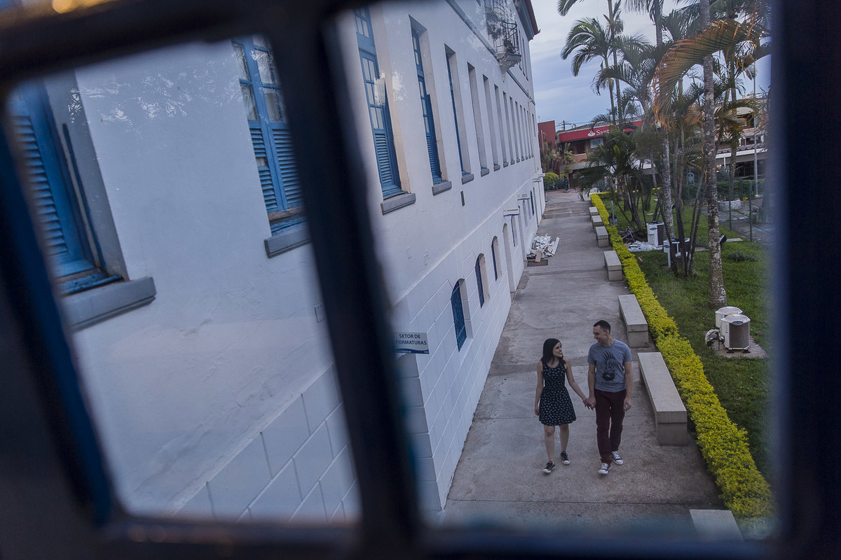 Pré-Wedding Heliene e Bruno - Puc Minas Coração Eucarístico - Belo Horizonte - Victor Ataide