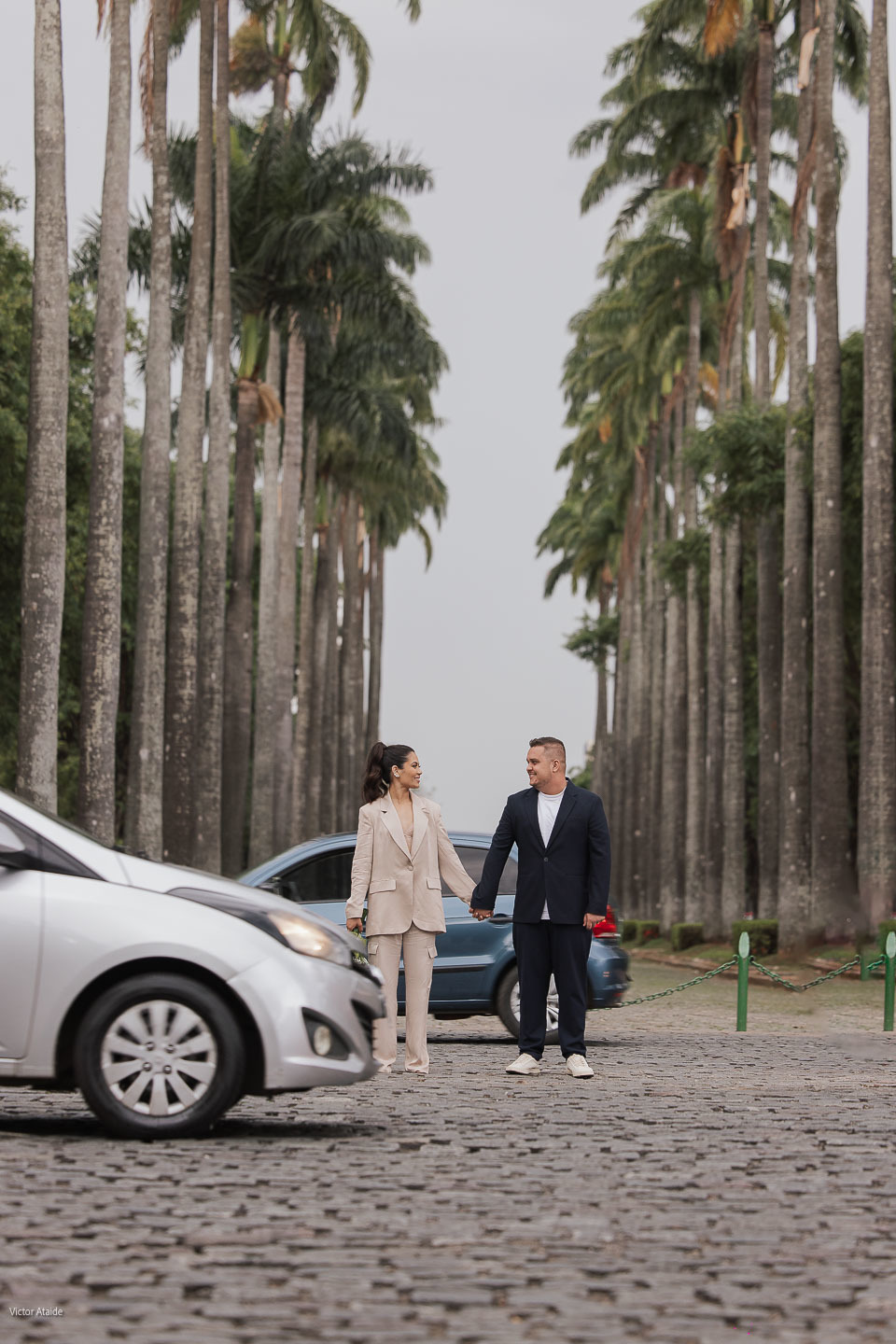 belo horizonte, casal, ensaio, ensaio de casal, fotógrafo victor ataide, palácio da liberdade, pedro leopoldo, praça da liberdade, victor ataide, ensaio na praça da liberdade, ensaio de casal no palácio da liberdade