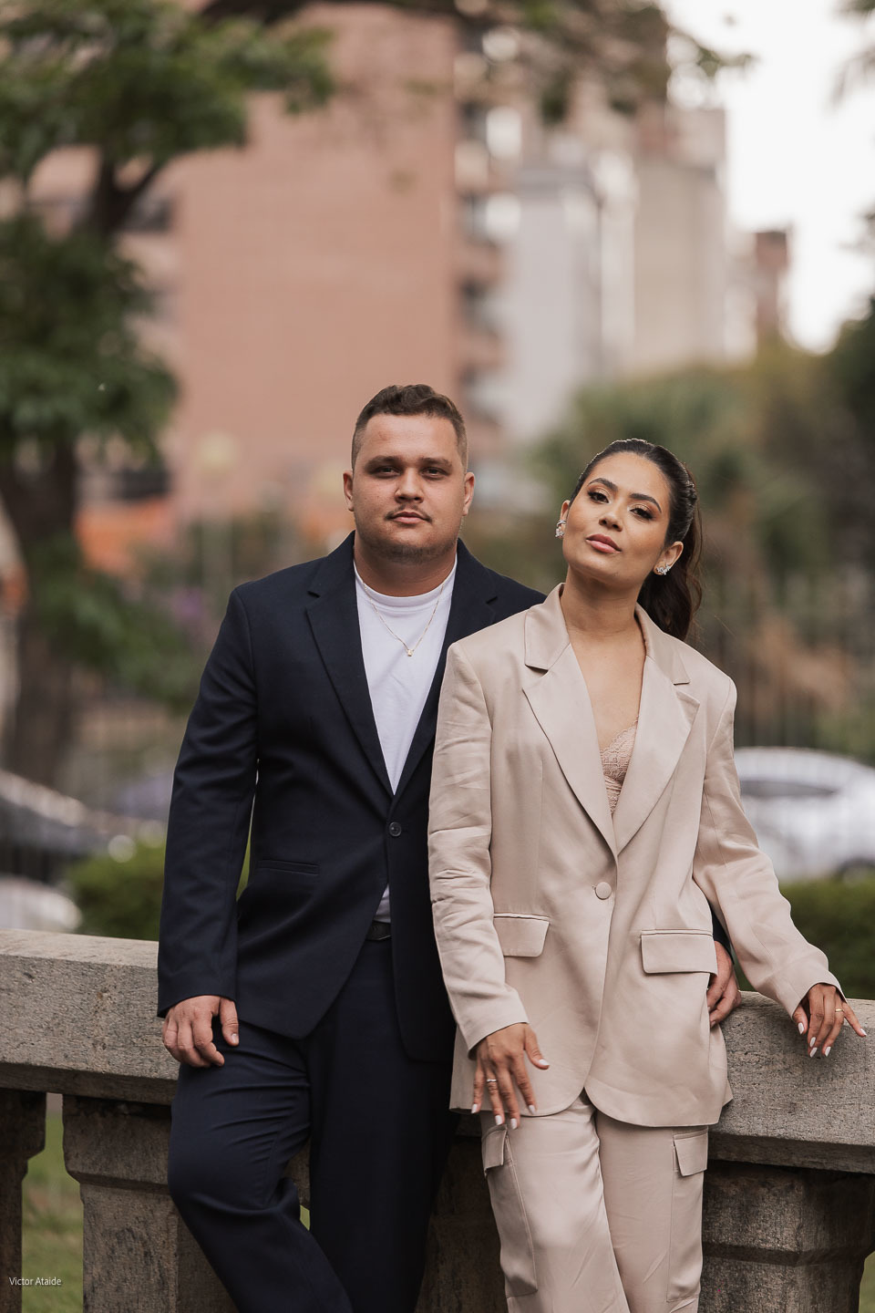belo horizonte, casal, ensaio, ensaio de casal, fotógrafo victor ataide, palácio da liberdade, pedro leopoldo, praça da liberdade, victor ataide, ensaio na praça da liberdade, ensaio de casal no palácio da liberdade