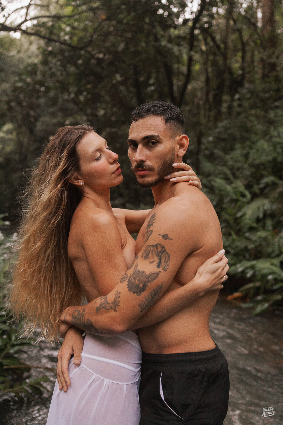 belo horizonte, cachoeira, casal tumblr, ensaio de casal, ensaio de casal na cachoeira, fotógrafo victor ataide, fotos de casal, pedro leopoldo, uberlandia, victor ataide