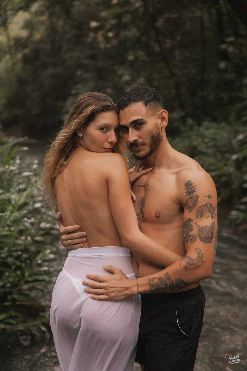 belo horizonte, cachoeira, casal tumblr, ensaio de casal, ensaio de casal na cachoeira, fotógrafo victor ataide, fotos de casal, pedro leopoldo, uberlandia, victor ataide